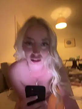 Katharina_Wagner webcam