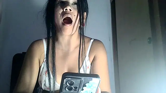 xblackstarX1 webcam