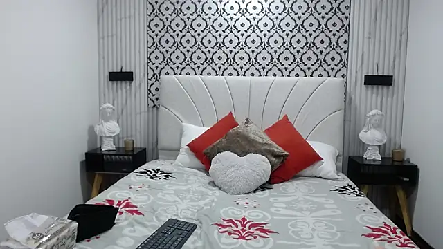 samantha_brm's live room