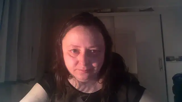 TaylorLovely webcam