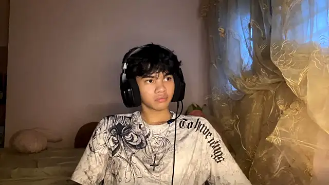 liam_alttwink webcam