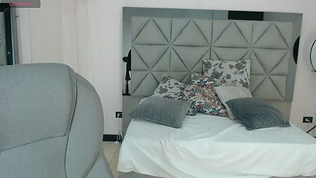 lily_mendoza webcam