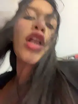 Emmily_19 webcam