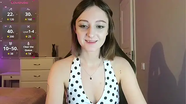 white_liillyy webcam