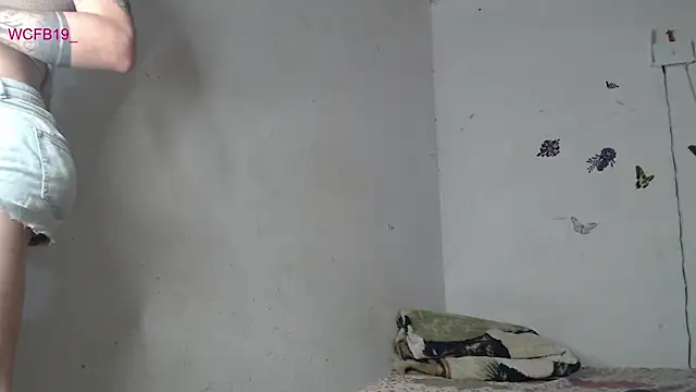 BarbieNaughtyTS webcam