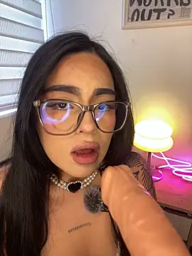 April_sutra webcam