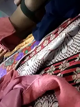 Cute_kirti777 webcam