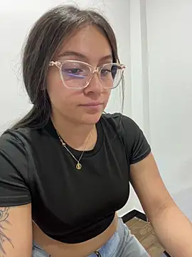 Alyha_cortes_