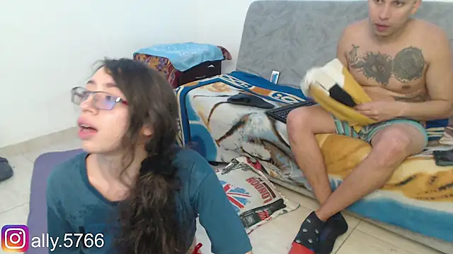 GoalXCouple webcam