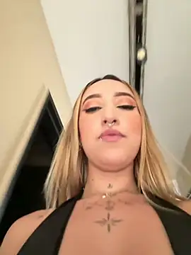 MollyCruz webcam