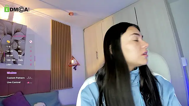 mia_nevaeh webcam