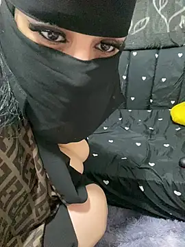 mari_layali webcam