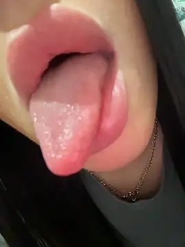 Soft_Pleasure webcam