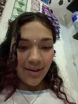 Camilla_Miller01 live cam on StripChat