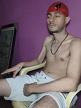 bigcockwhite777 webcam