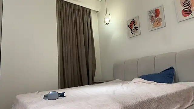 Kelly_Berry__ webcam