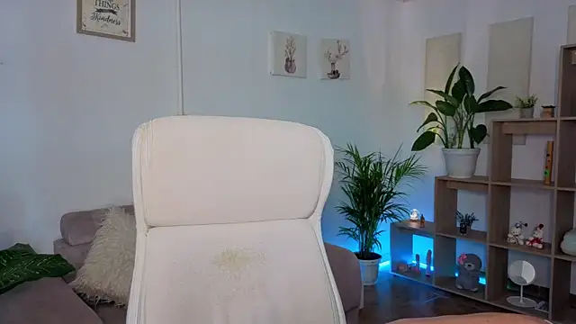 Kendry_fox420_ webcam