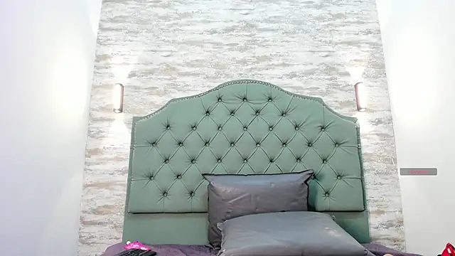 KataleyaVelvet webcam