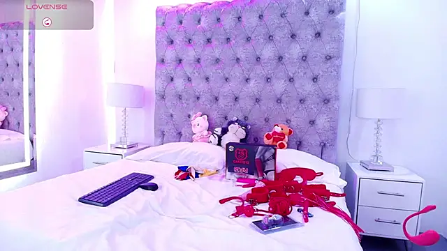 Zoe_M00n webcam
