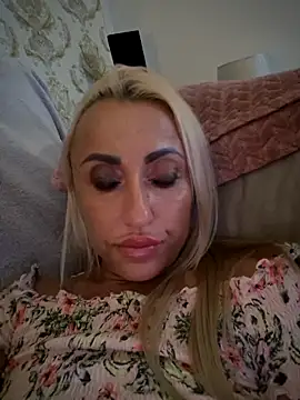 LacieWard webcam