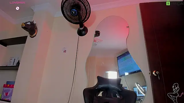 Danyhottits webcam