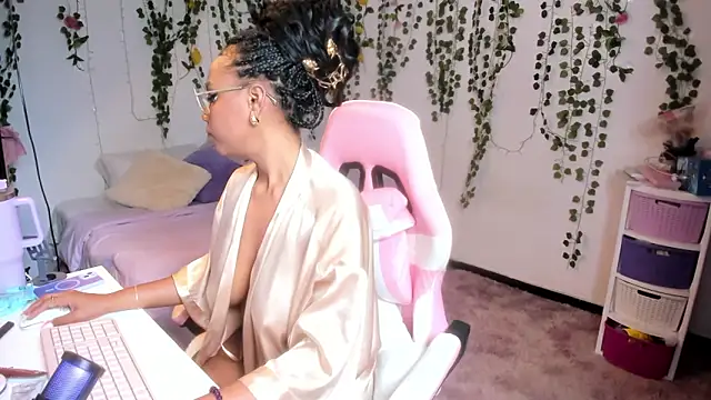 violeta_milleer webcam