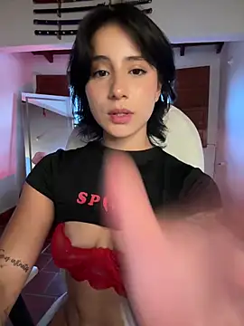 Ale_Lewis webcam