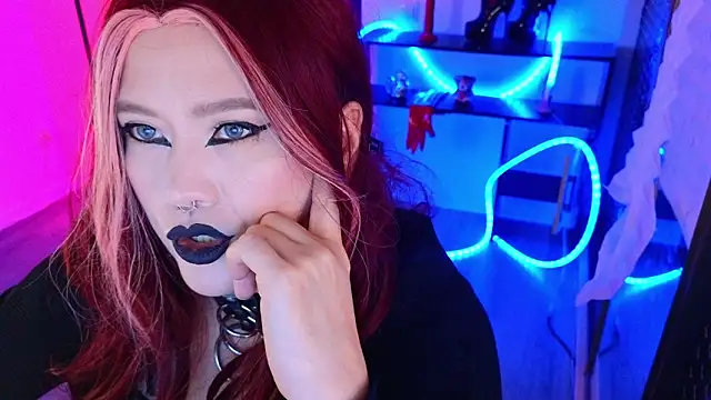 wickedxqueen webcam
