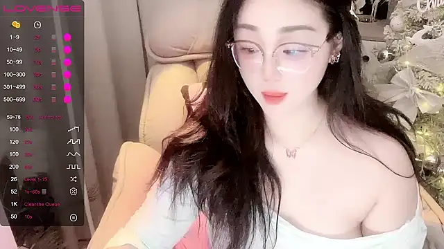 Monica-666888- webcam