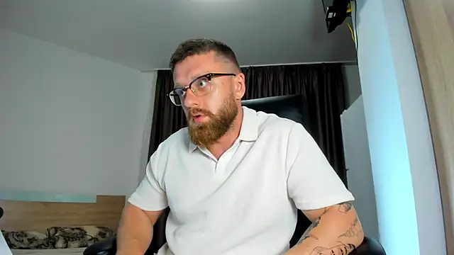 Findom_guy webcam