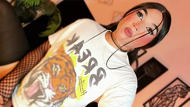 misstreslatin webcam