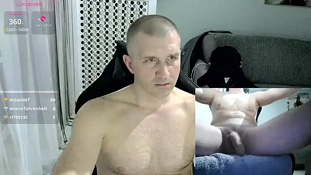 Succubus5879 webcam