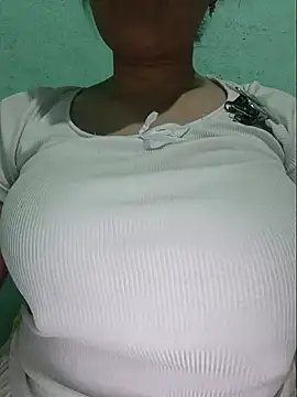 Shine_Mai webcam