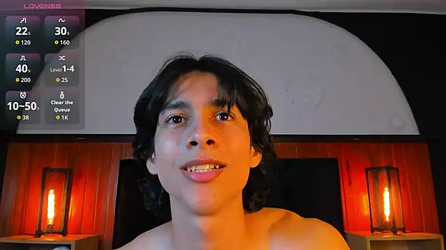 Cheys_Mast live sex cam