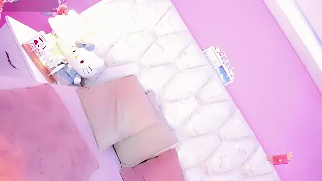 DaleskaSanchez's room