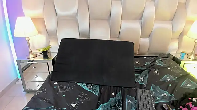 Emma_Houston_ webcam