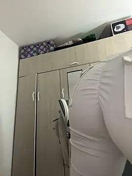 Emmily_19 webcam