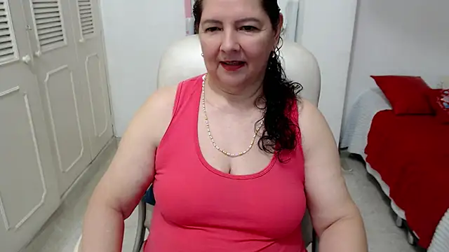 leonela_69 live cam on StripChat