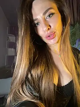 Watch _shadylady_ live on EroticFlix - High definition streams