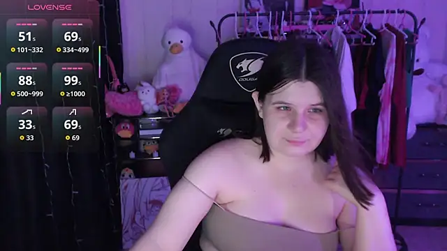 AmyVibess webcam