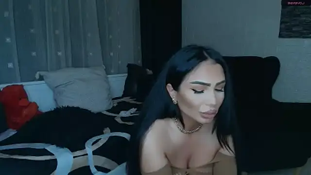 Watch mistress_meryem live on EroticFlix - High definition streams