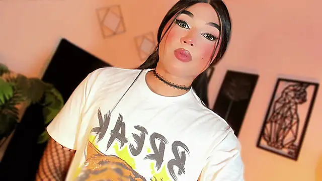 misstreslatin webcam