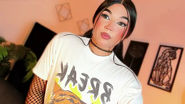 misstreslatin webcam