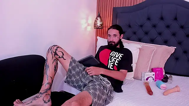 Hisoka_011 webcam