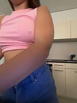 TheCinderella live cam on StripChat