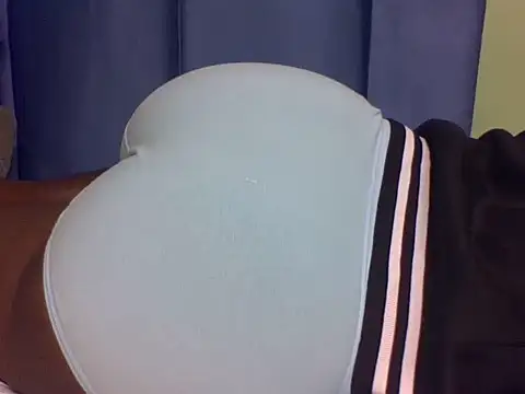 sexxybutty24 webcam