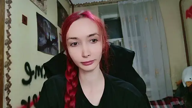 Roxy_Silver webcam