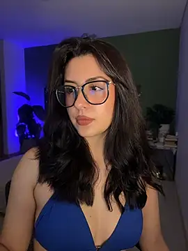 EmaSaenz webcam