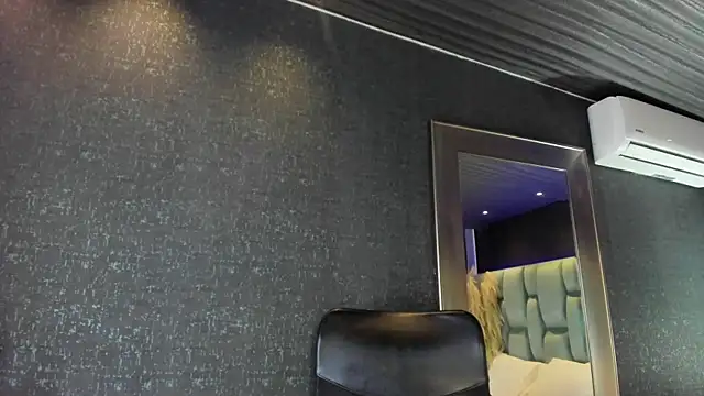 MarianaGarciaa__ webcam