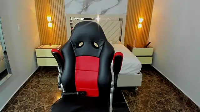 KAROLLJONES1 webcam